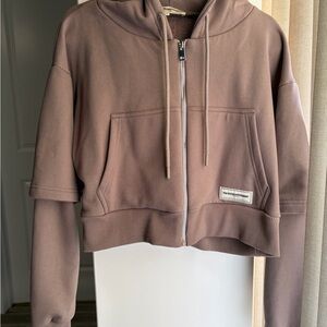 The Giving Movement Batwing Cropped Zip Hoodie - Mauve Taupe